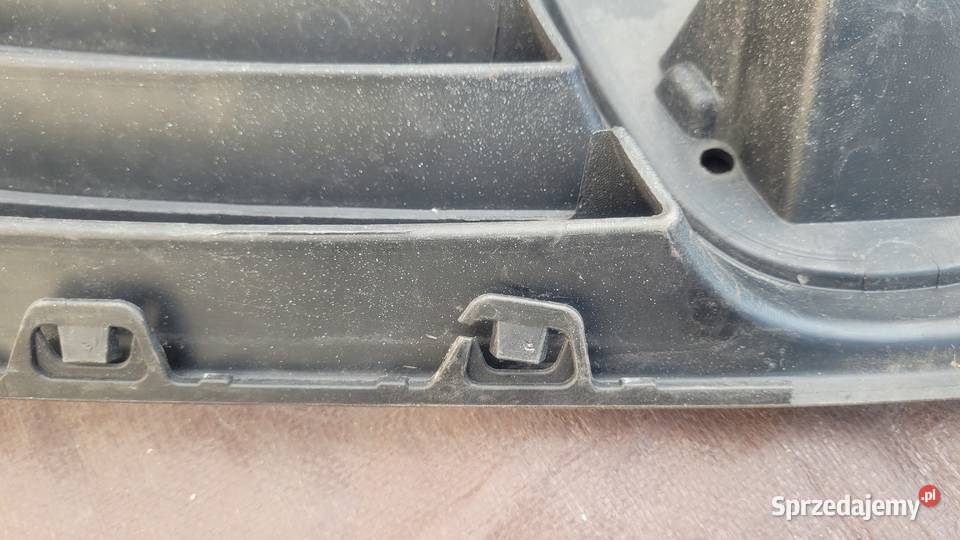 DACIA SANDERO I 0812 GRILL ATRAPA 1963 osobowe Ruda Śląska