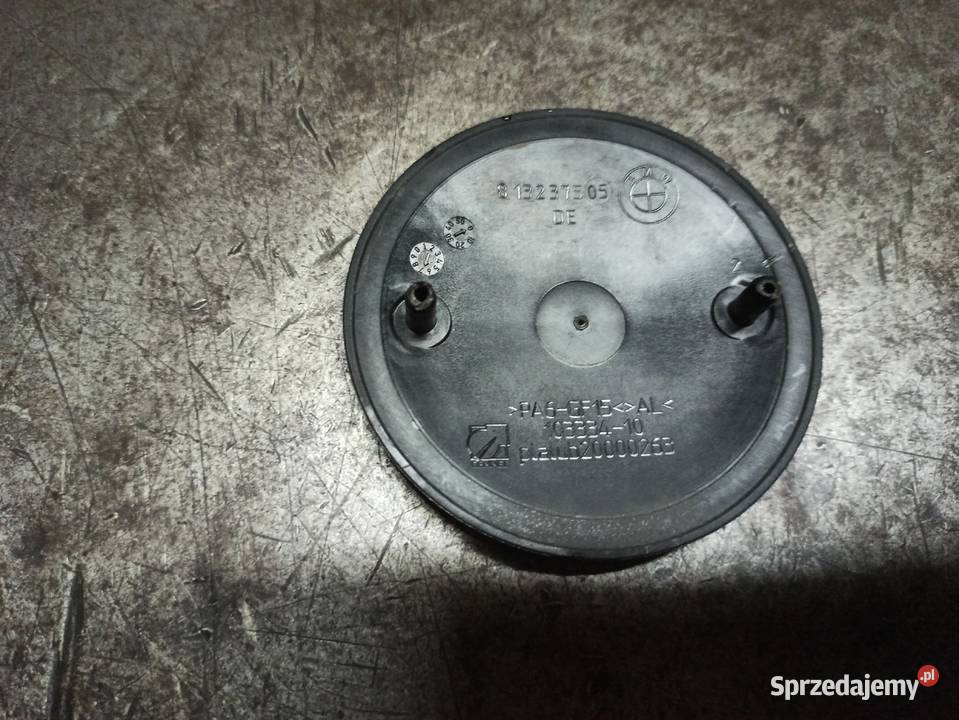 BWW znak firmowy logo z klapy tylnej