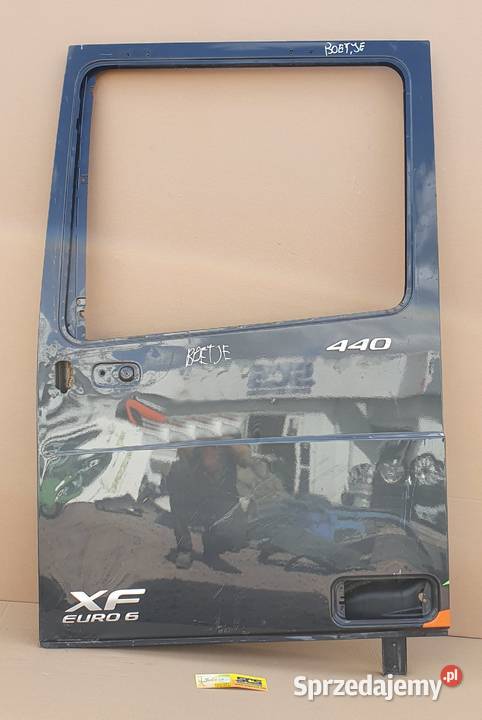 DAF XF 106 DRZWI LEWE Bieleń