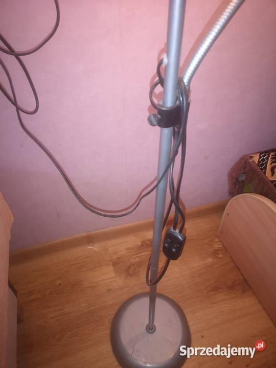 Lampa stojąca na dwa punkty świetlne sprzedam