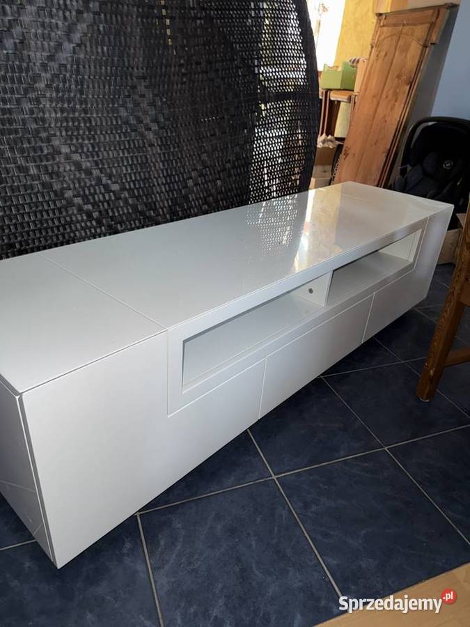 lowboard szafka pod TV w kolorze biały połysk Dźwierszno Wielkie