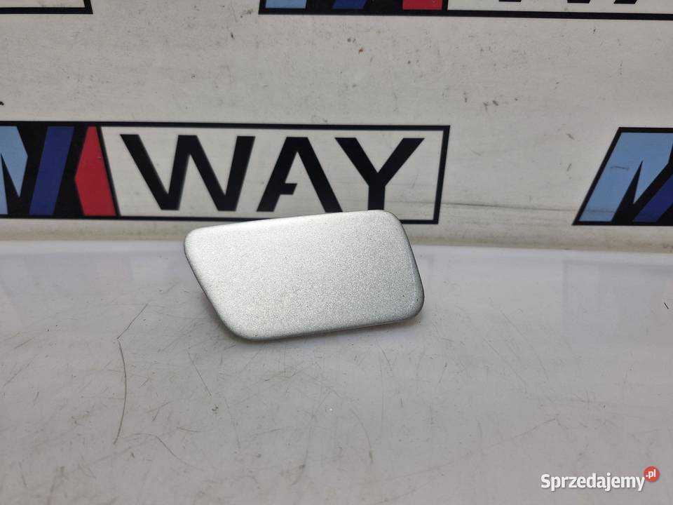 BMW E60 E61 ZAŚLEPKA SPRYSKIWACZA PRAWA 7056948