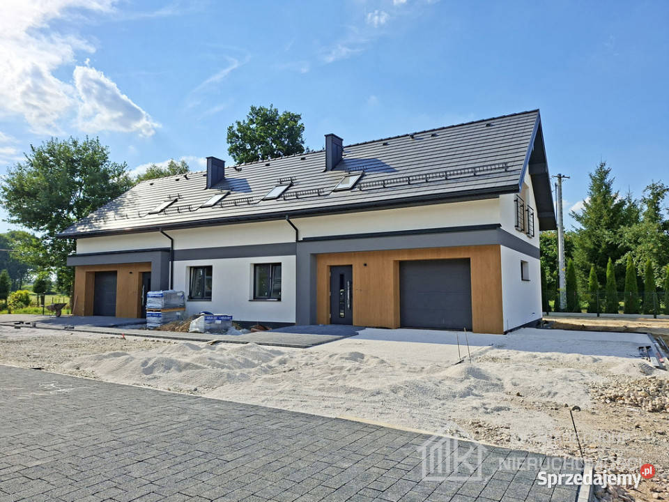 Gotowy nowy dom w zabudowie bliźniaczej 5 pokoi Nieruchomości