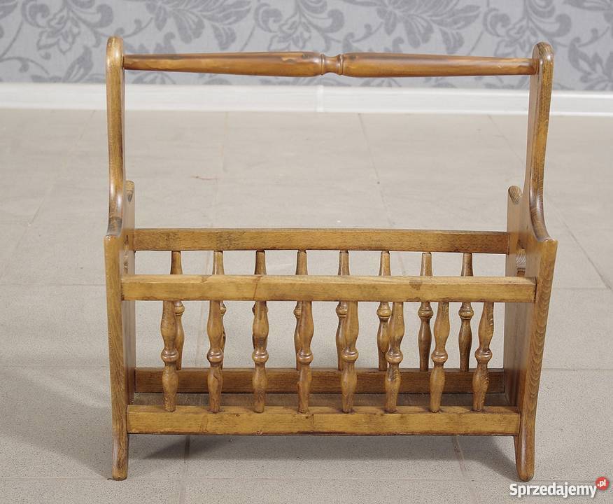 Gazetnik Gazeciarka 4783 Nysa