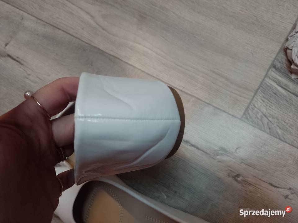 4243 Białe ślubne baleriny wieczorowe NOWE małopolskie Kraków