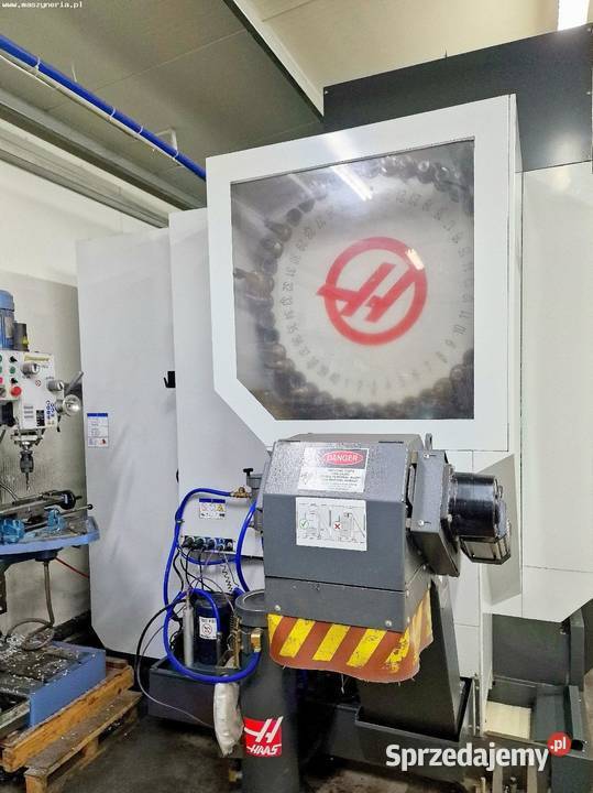 Centrum obróbcze CNC HAAS UMC750SS 5OSI Jelenia Góra