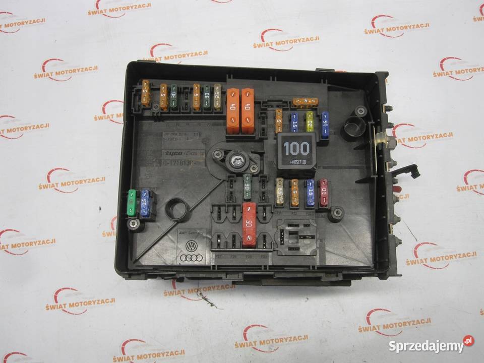 VOLKSWAGEN TIGUAN 5N 08r skrzynka bezpieczników świętokrzyskie Kielce sprzedam