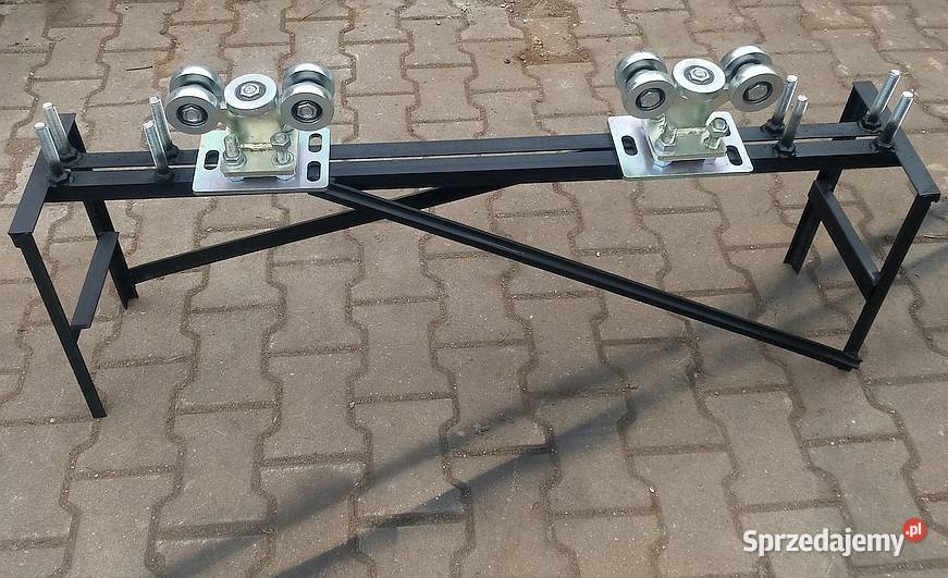 Ława betonowa pod bramę przesuwną wylewka pod Józefów