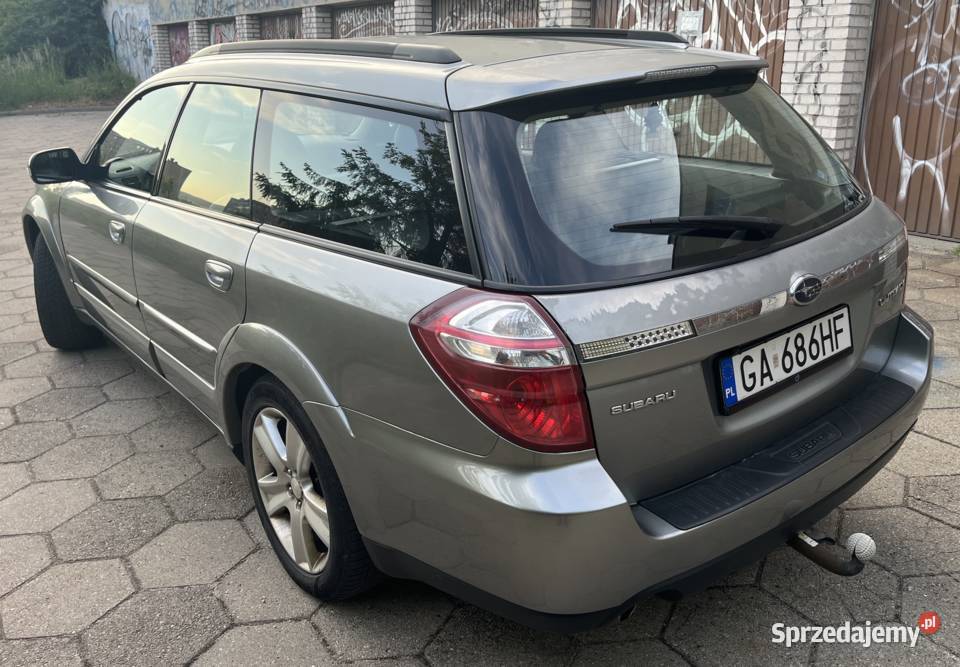 Subaru Outback 25 Automatik Comfort 2457cm3 pomorskie Gdynia