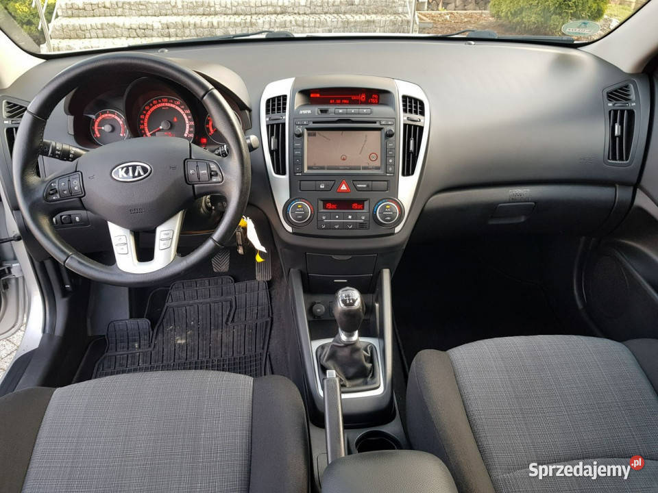Kia Ceed 14i Edition Navi Climatronic Bogata garażowany śląskie Mysłowice sprzedam