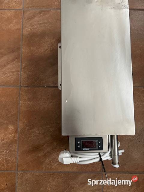 Sterylizator elektryczny na noże i stalki