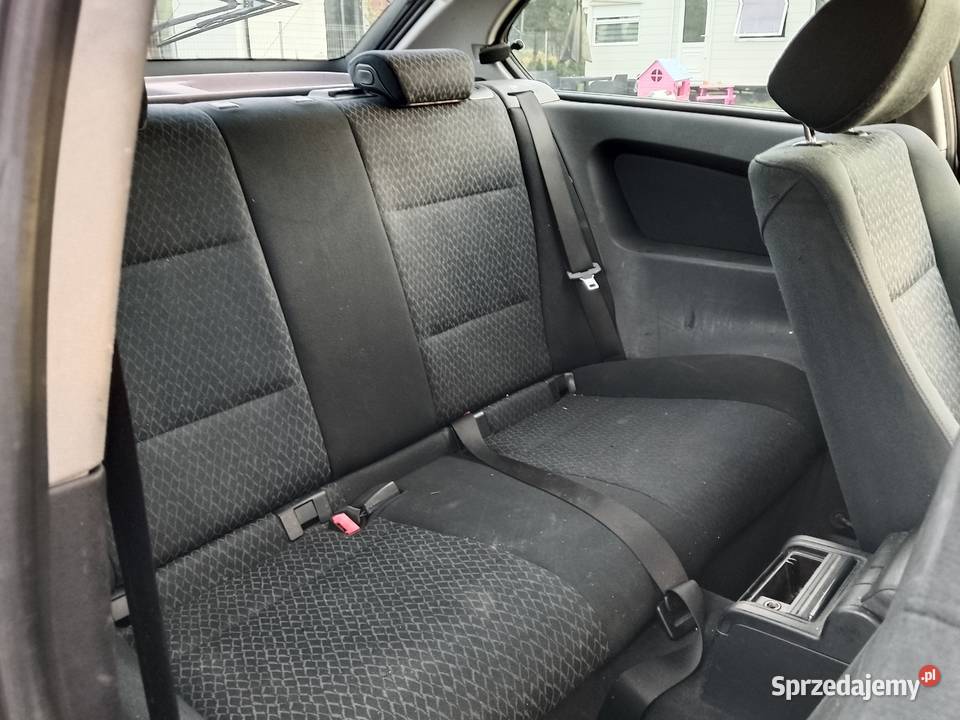 BMW E46 316ti manualna