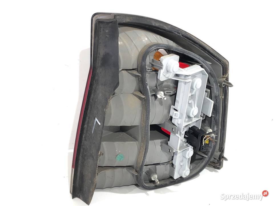 LAMPA LEWY TYŁ OPEL VECTRA C 13157646 Hatchback osobowe