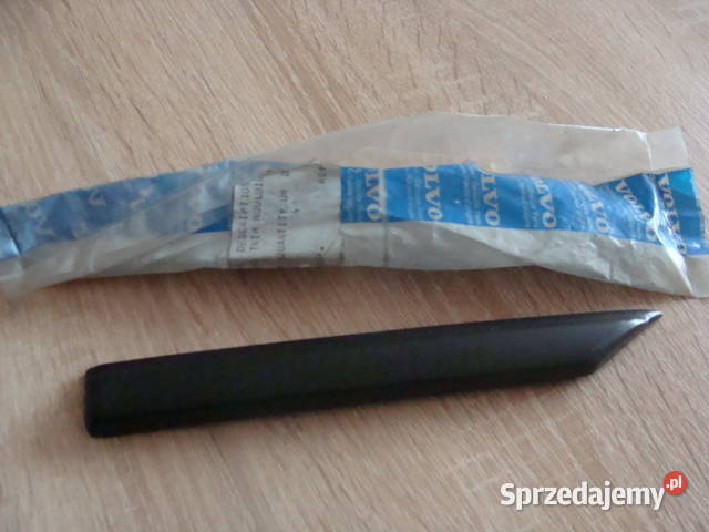 Volvo seria 300 listwa Oblekoń