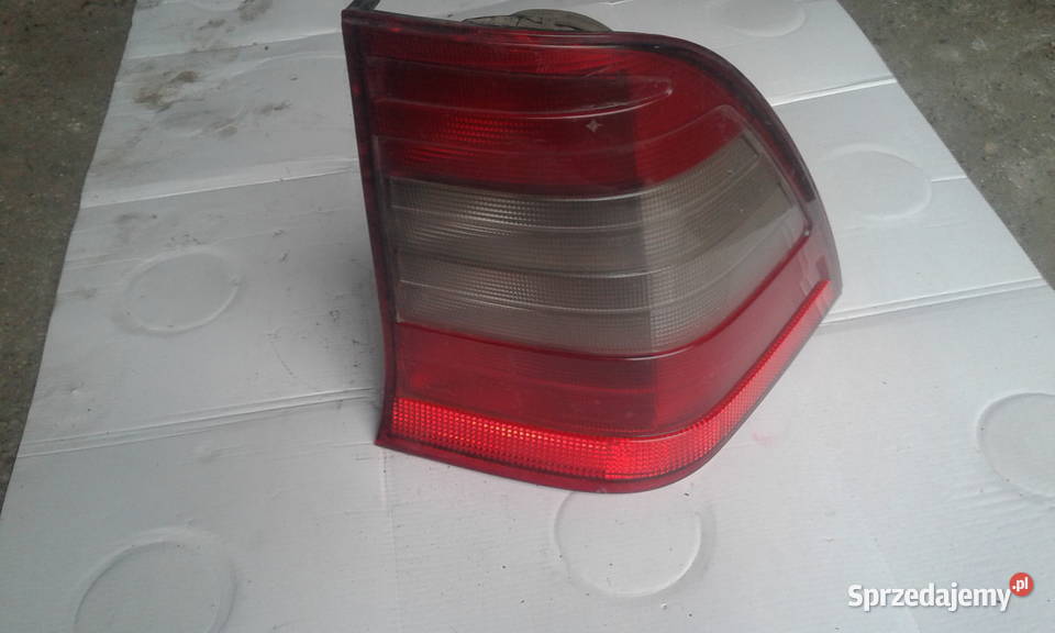 Mercedes w 202 lampa tzlna Łomża