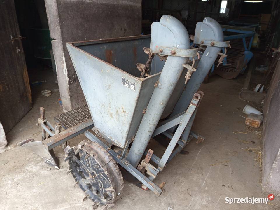 Sadzarka do ziemniaków polska