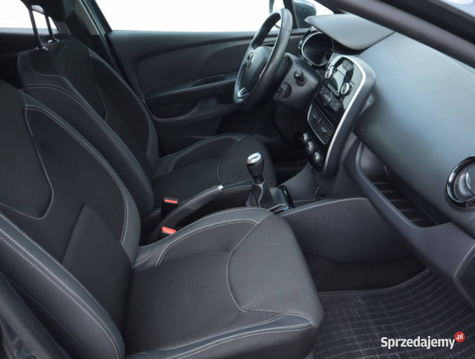 Renault Clio 12 16V gniazdo USB Łódź