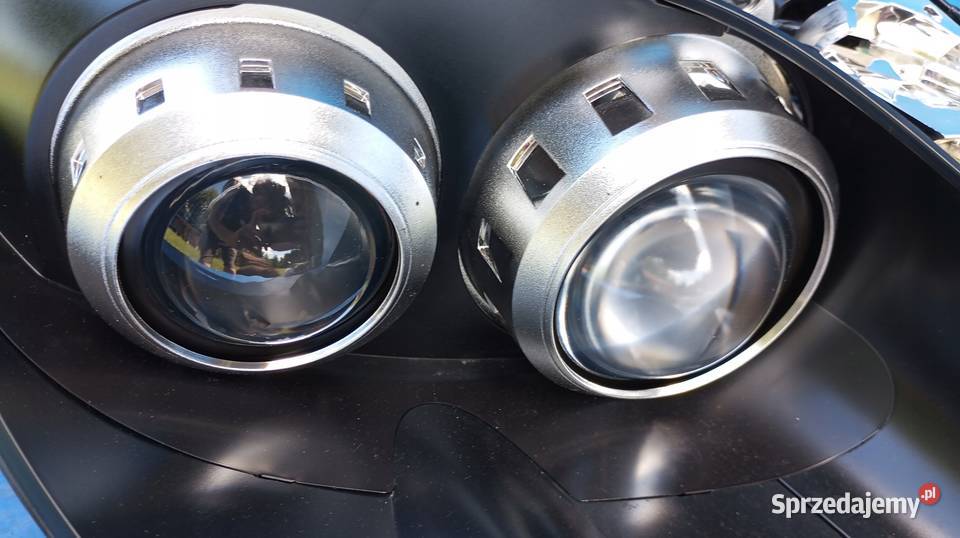 LAMPA PRAWY PRZÓD EU XENON ASTON MARTIN VANTAGE osobowe