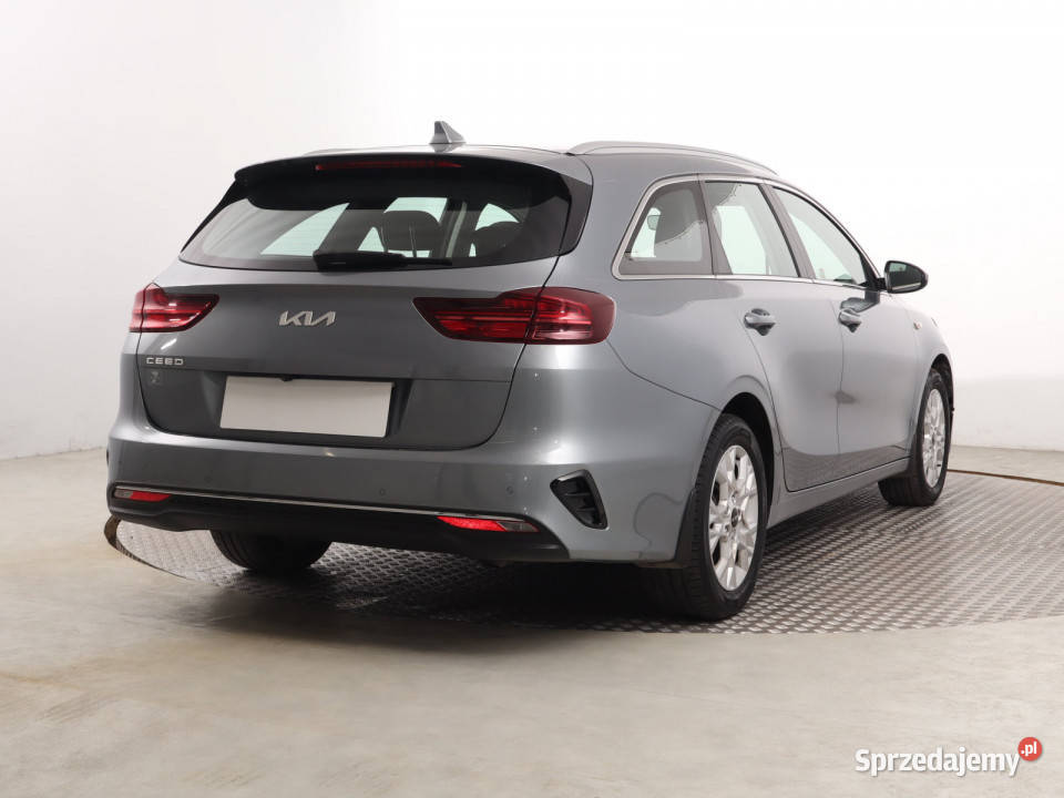 Kia Ceed 15 TGDI MHEV 1482cm3 Katowice