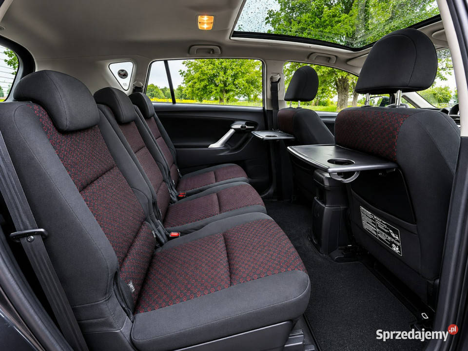 Toyota Verso Sadlno
