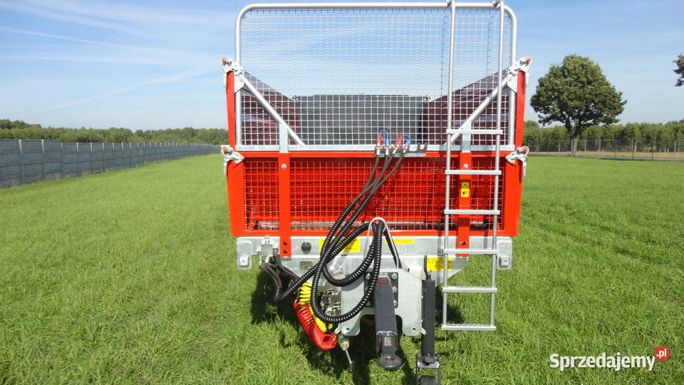 Rozrzutnik obornika MetalFach N2801 8t otwierane nieuszkodzony