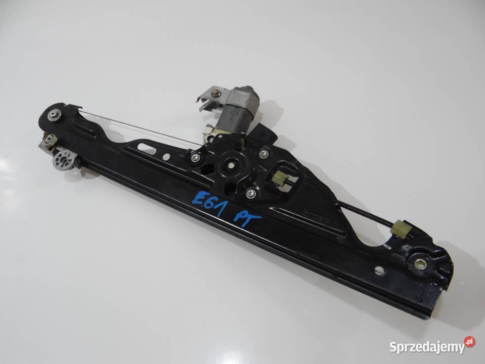 PODNOŚNIK SZYBY PRAWY TYŁ BMW E61 7184744 Strzyżewice