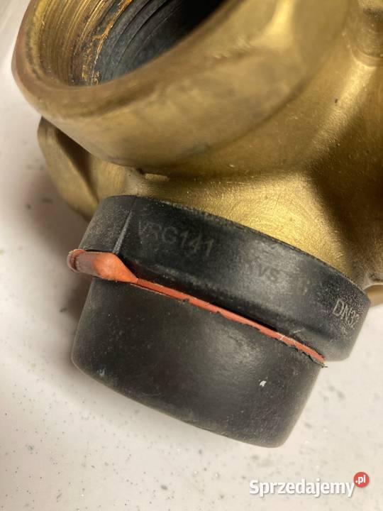 ESBE zawór czterokrotny vrg141 Głowice i zawory