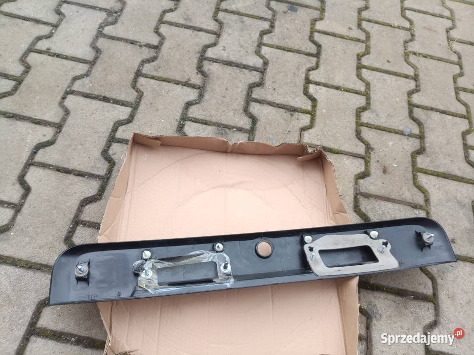 Dacia duster i 10 blenda klapy tył 848106135R Krosno