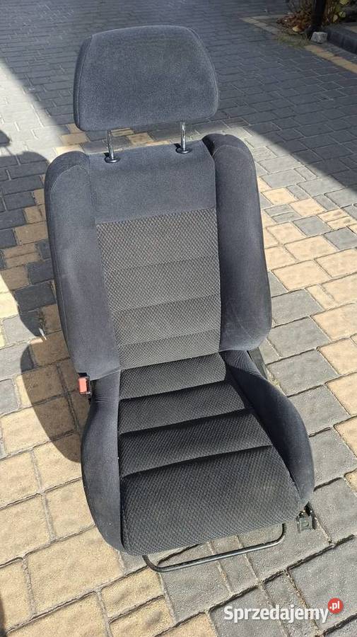 Honda Civic VI Liftback 5d fotel kierowcy