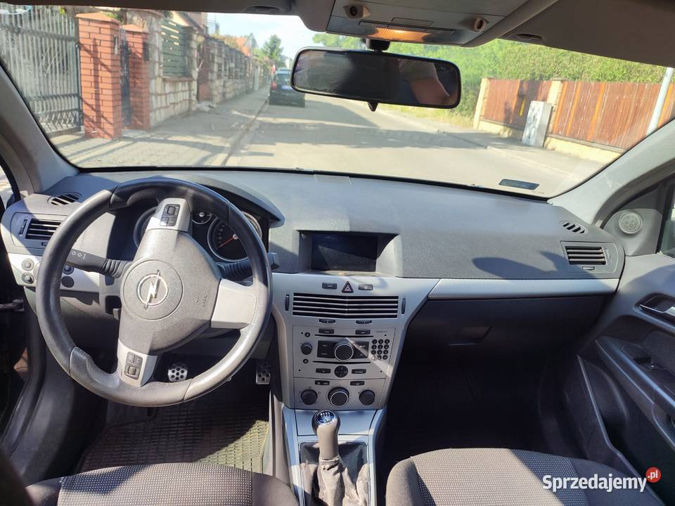 Opel Astra H 19 CDTI 150 ooni Radom