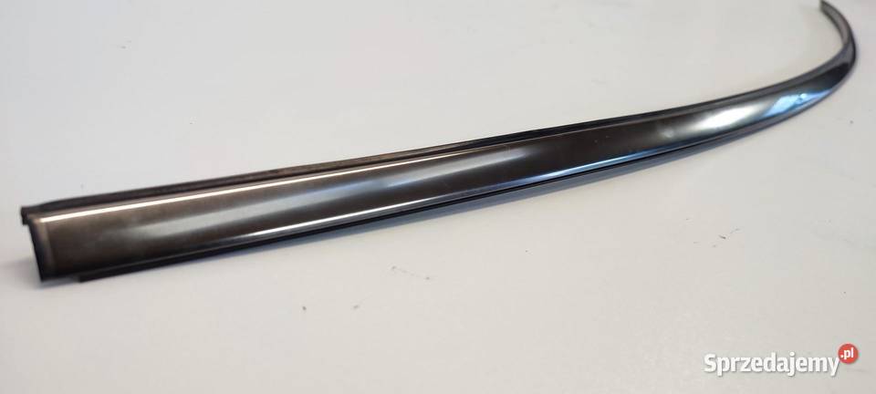 MERCEDES SL R230 LISTWA SZYBY CZOŁOWEJ osobowe