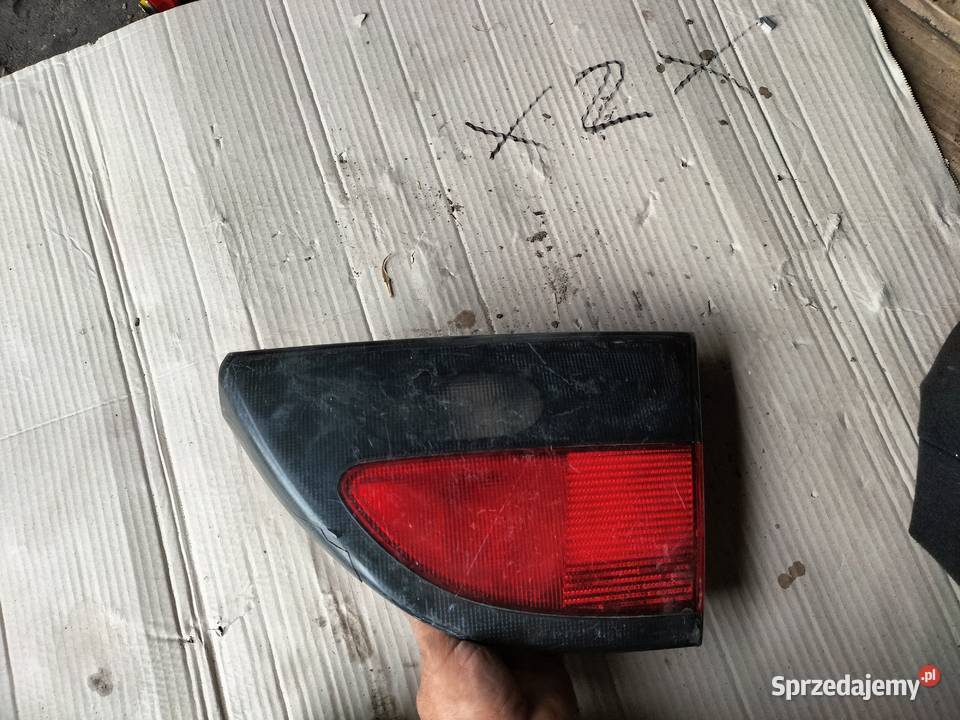 LAMPA TYŁ TYLNA MEGANE 1 I SEDAN osobowe lubelskie