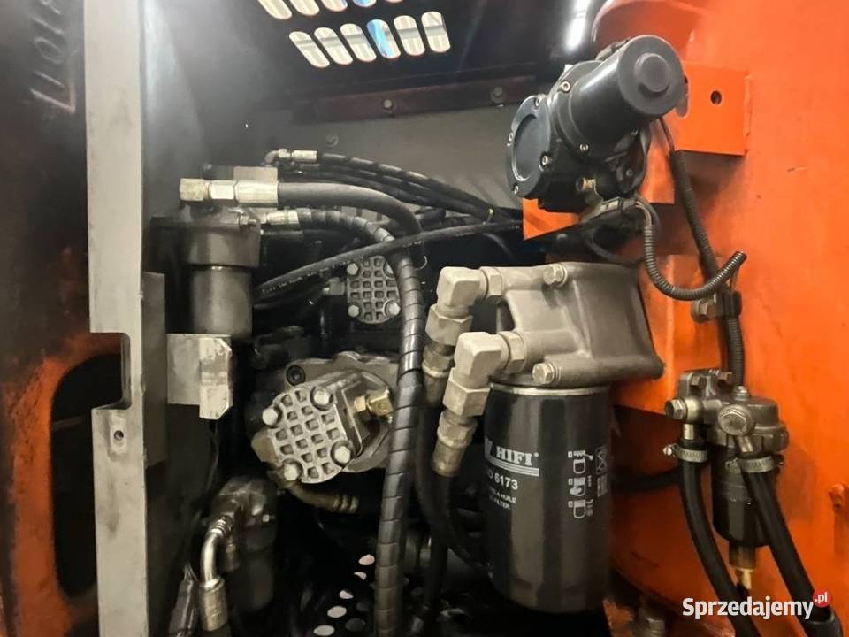 Koparka kolowa Hitachi ZX 130 W Koła Warszawa
