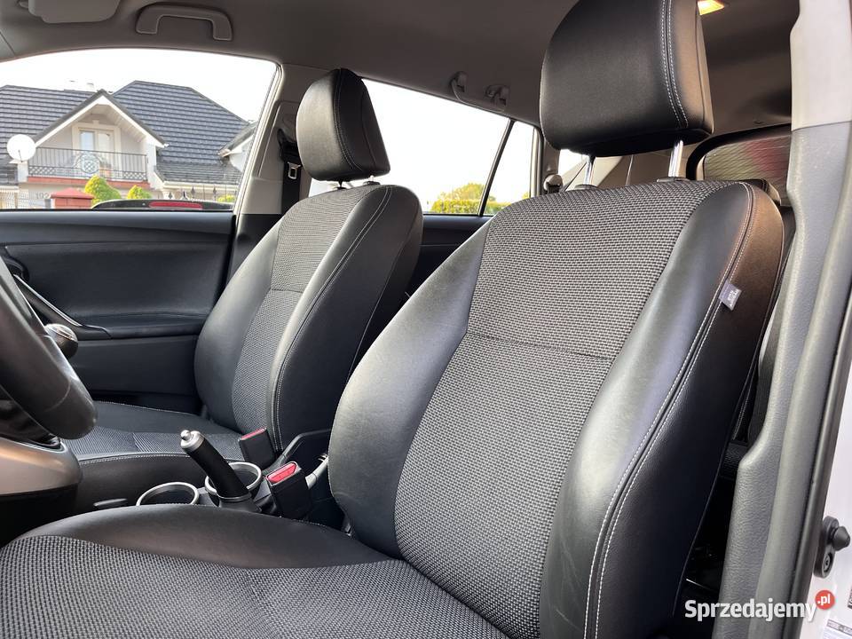 Toyota verso lift benzyna navi ładny stan 1314 elektryczne lusterka Krosno