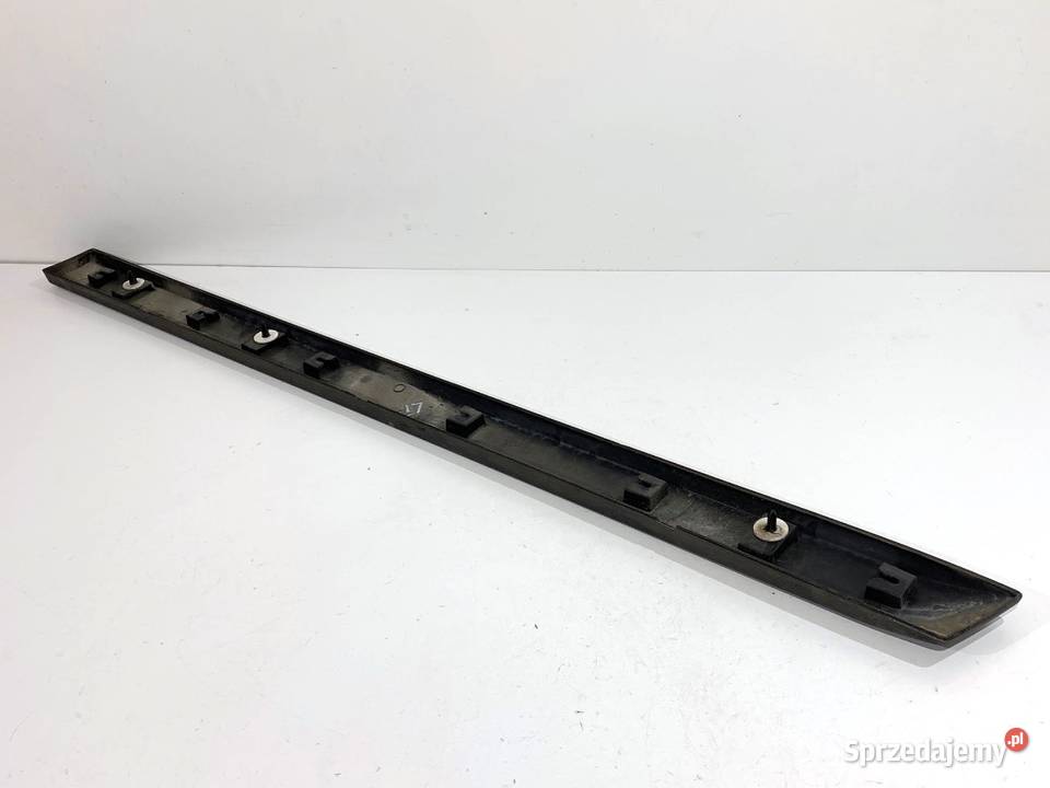 LISTWA DRZWI LEWY PRZÓD PEUGEOT 2008 I Hatchback podkarpackie
