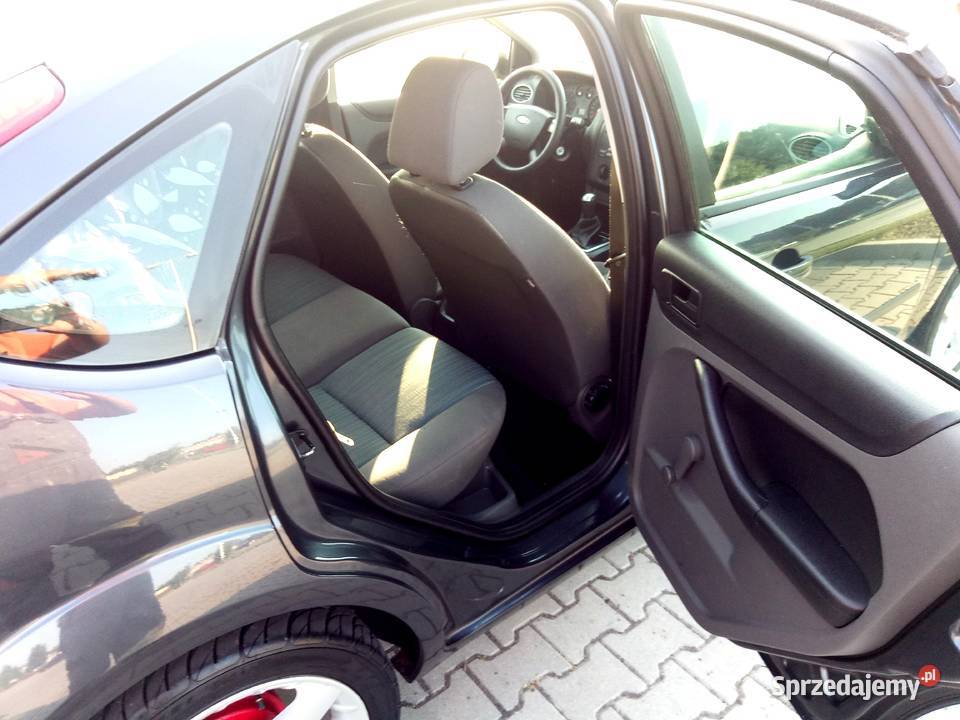 Ford Focus 16 Benzyna 2006 Zadbany Lesko