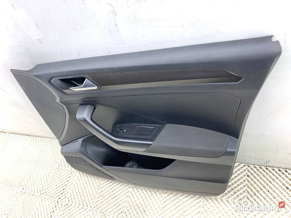 BOCZEK DRZWI PRAWY PRZÓD VW TROC Crossover podkarpackie