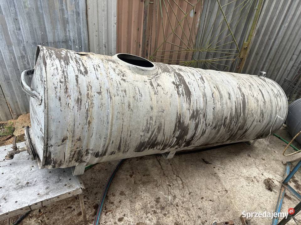 Beczka na wodę 600 litrów z zaworem spustowym Skawina