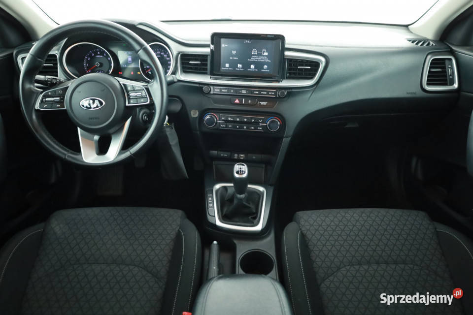 Kia Ceed 14 TGDI ABS