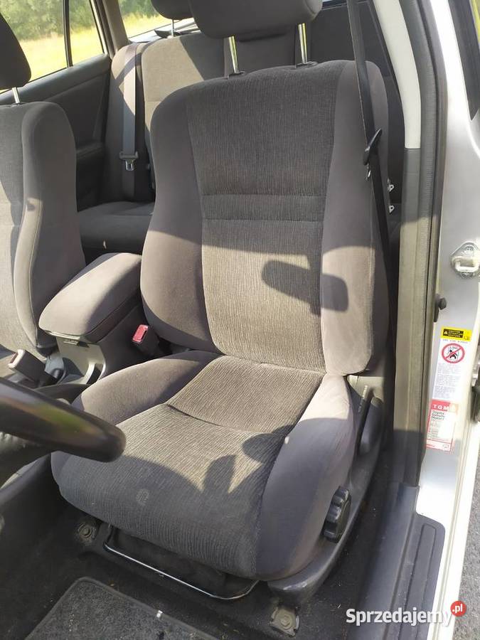 Toyota Corolla e12 D4D doskonały stan blacharski podkarpackie Sędziszów Małopolski