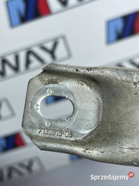 BMW F01 F06 F10 F11 POPRZECZKA TYLNA ROZPÓRKA Zestawy zawieszenia