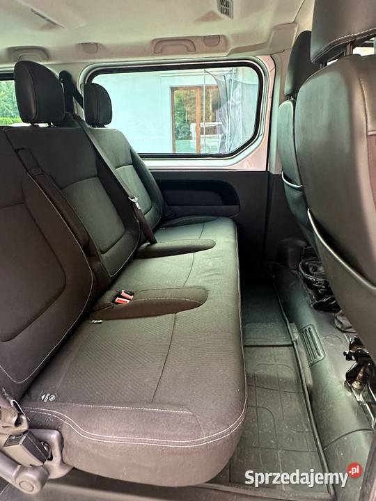 Renault Trafic 2020 diesel automat 8 miejsc Wrząca sprzedam