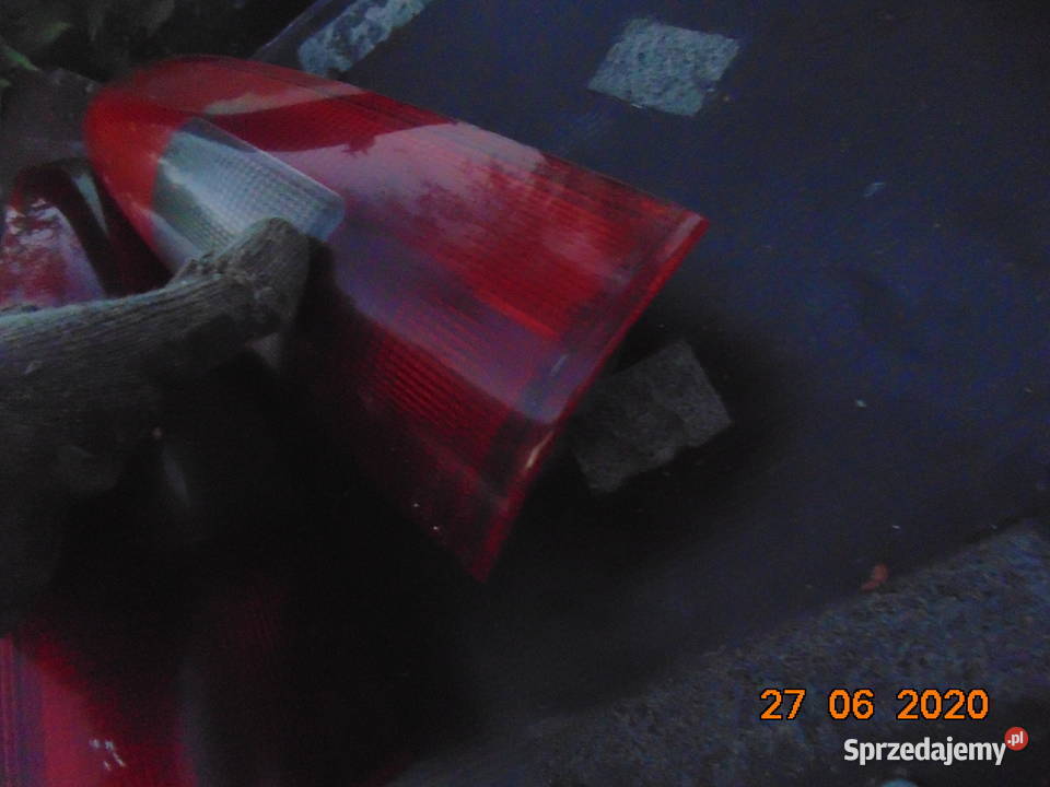 Lampa tylna dolna prawa lewa Volvo V70 I 850 Kraków