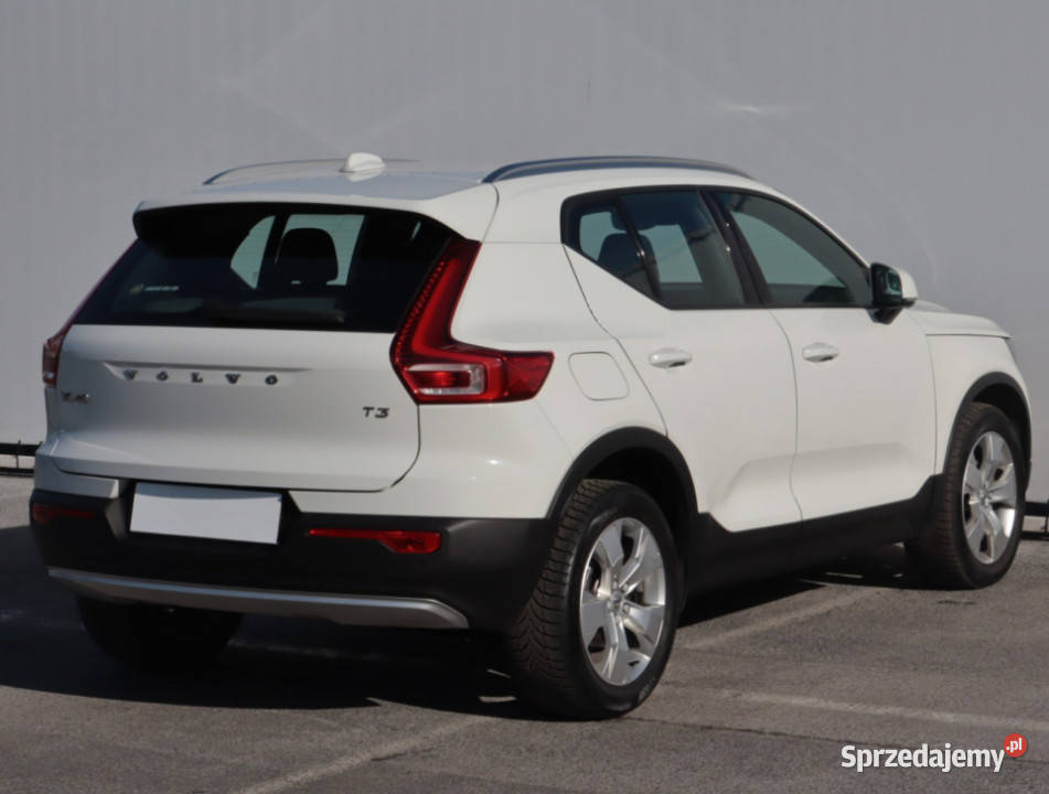 Volvo XC40 T3 automatyczna Lublin