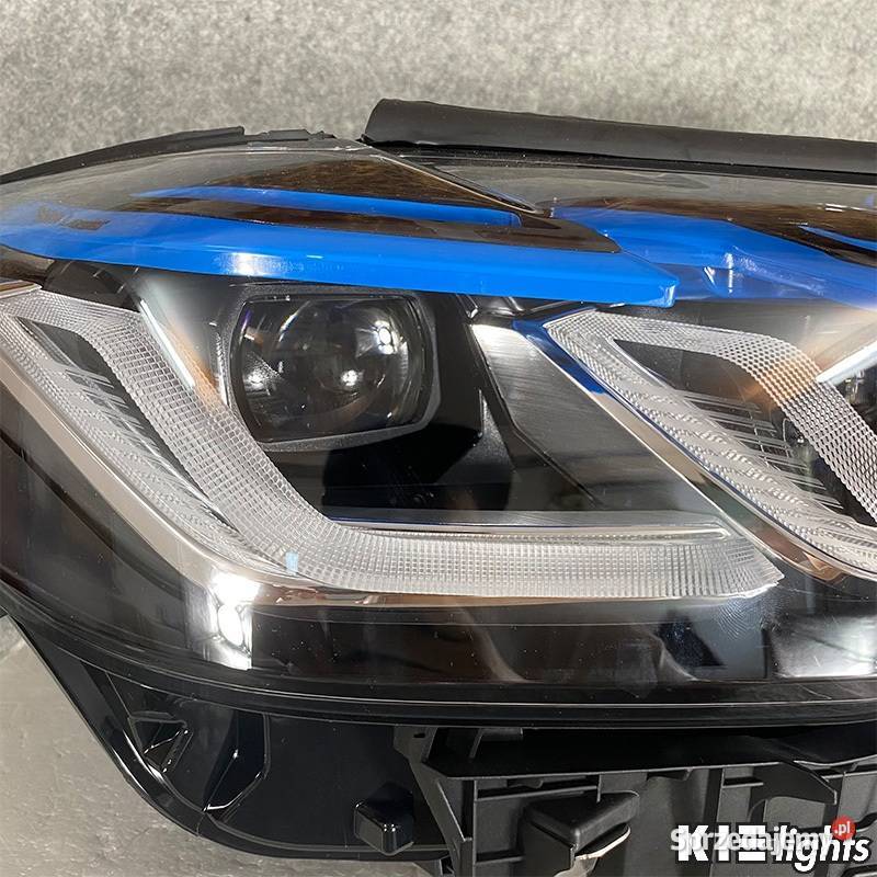 BMW seria 5 G30 G31 F90 M5 2017 lampy przednie osobowe Bełchatów