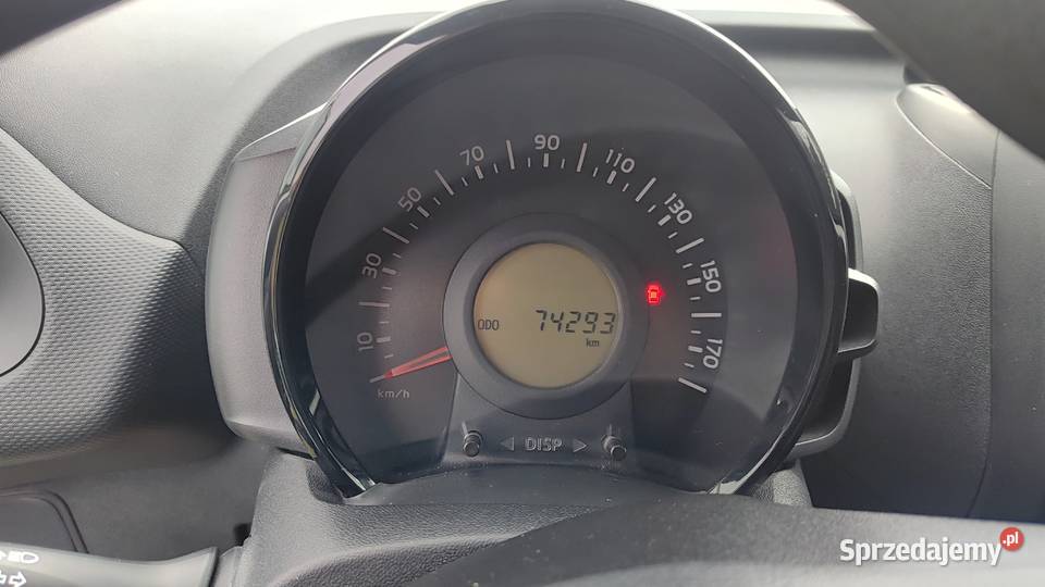 Toyota Aygo 2017 10 benzyna niski przebieg