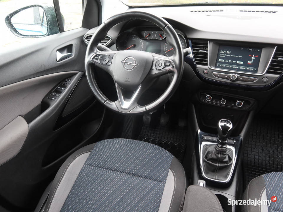 Opel Crossland 12 Turbo asystent pasa ruchu Katowice