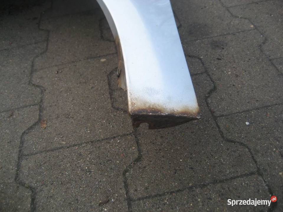 vw touran 0306r błotnik przód lewy kod lakieru Rakoniewice
