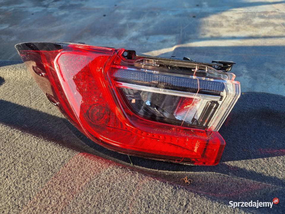 Toyota Corolla E210 E21 sedan lampa tył nowa ORG prawe Mielec sprzedam