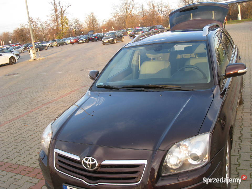 Toyota Avensis SOL PLUSSalon Polska komputer pokładowy Chorzów